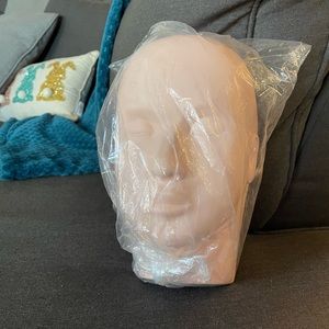 Mannequin head for beauty practice - lash practice - never used!